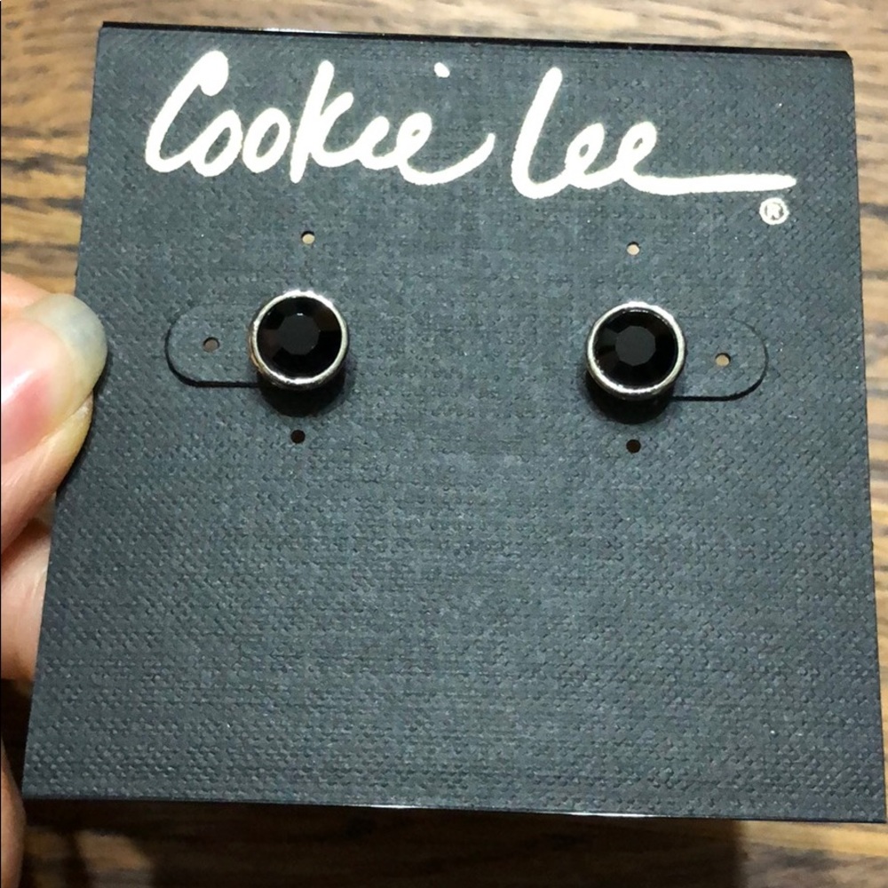 Cookie Lee Bezel Set Black Studs